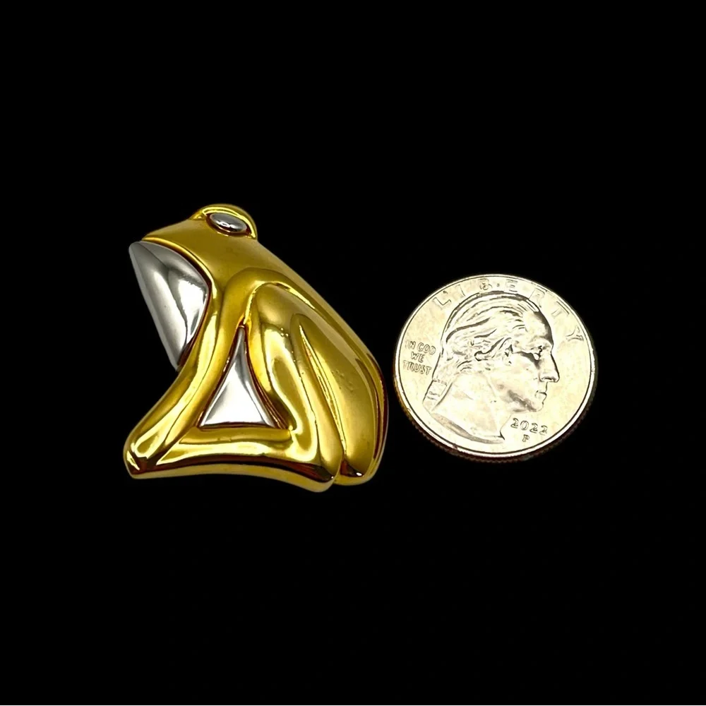 Cute Polished Silver and Gold Tone Frog Figural Brooch Contemporary Design
